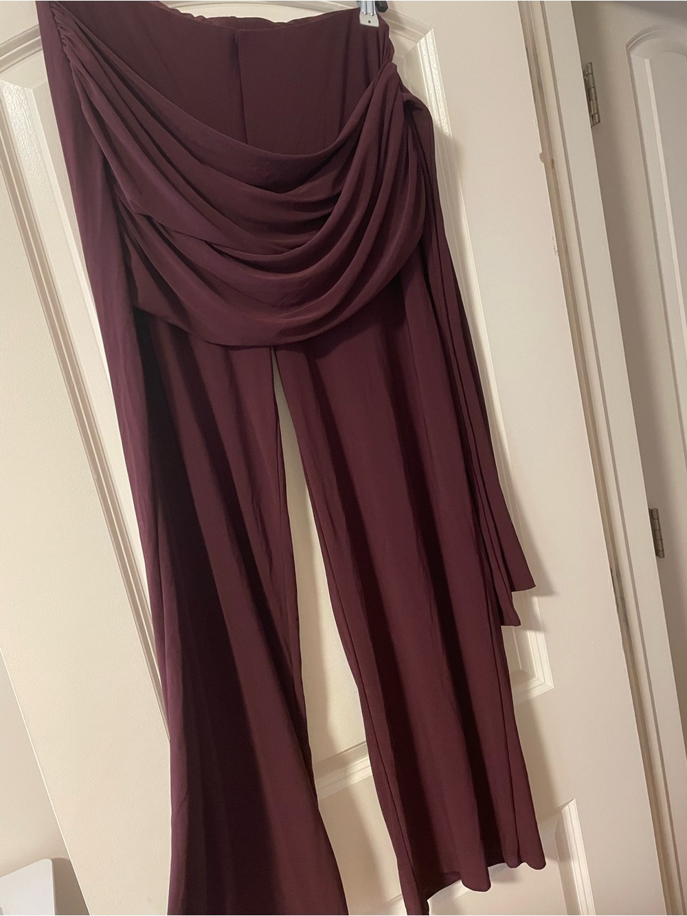 H&M Wide-Leg Draped Pants in Burgundy